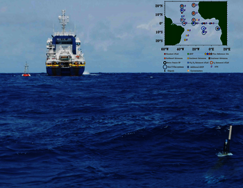 Navire de recherche Thalassa, bouée Atlas du réseau PIRATA et flotteur Argo dans l'océan Atlantique tropical